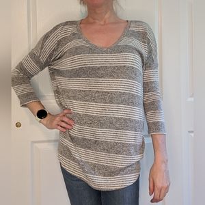 Market & Spruce | Grey Striped Top | Grey & White | M